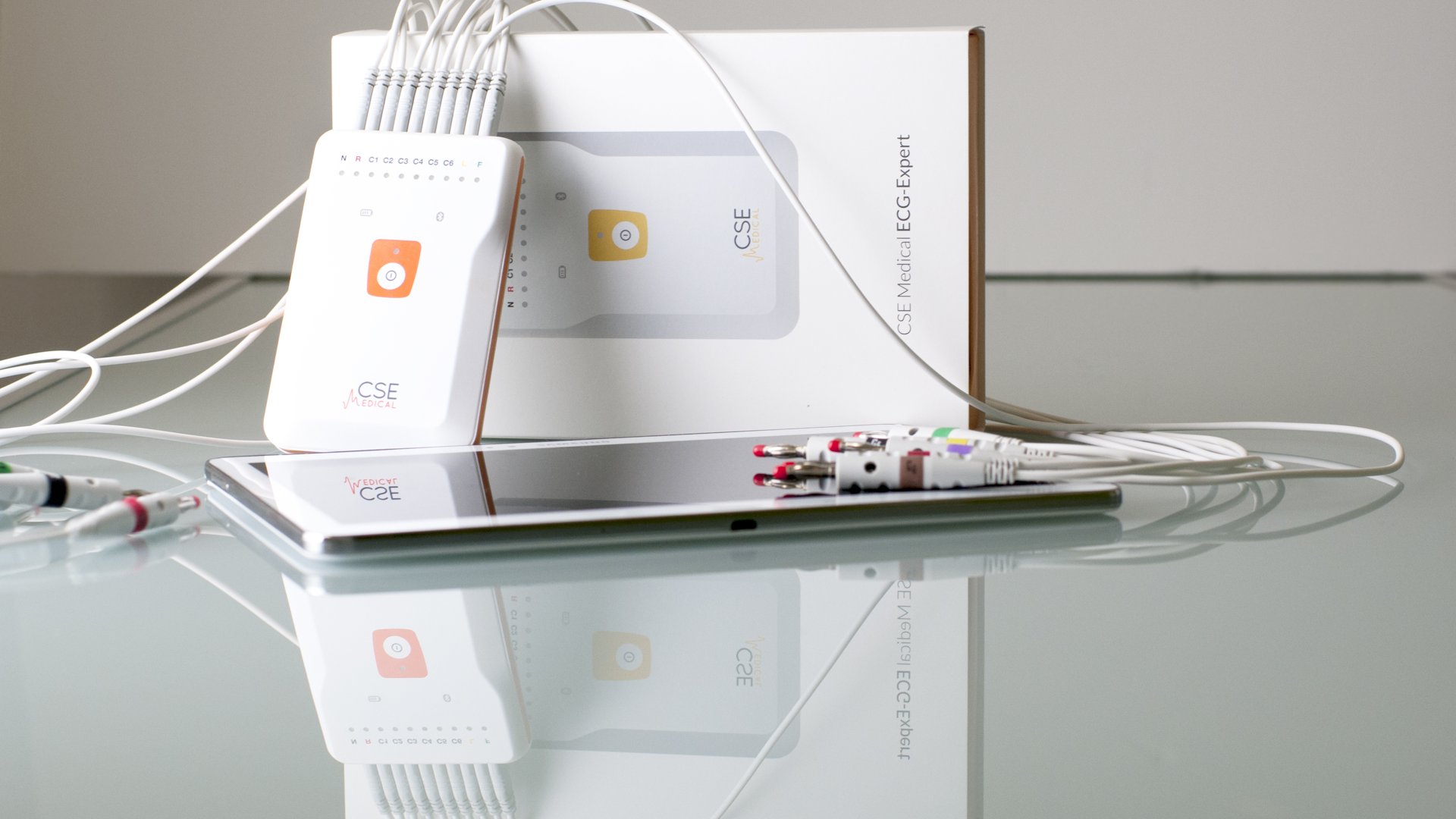 ECG-Expert — dispositiu mèdic desenvolupat per l'equip d'enginyeria del grup CS&E